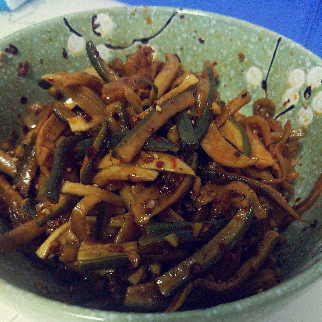 嘎嘣脆的咸菜-麻辣萝卜干