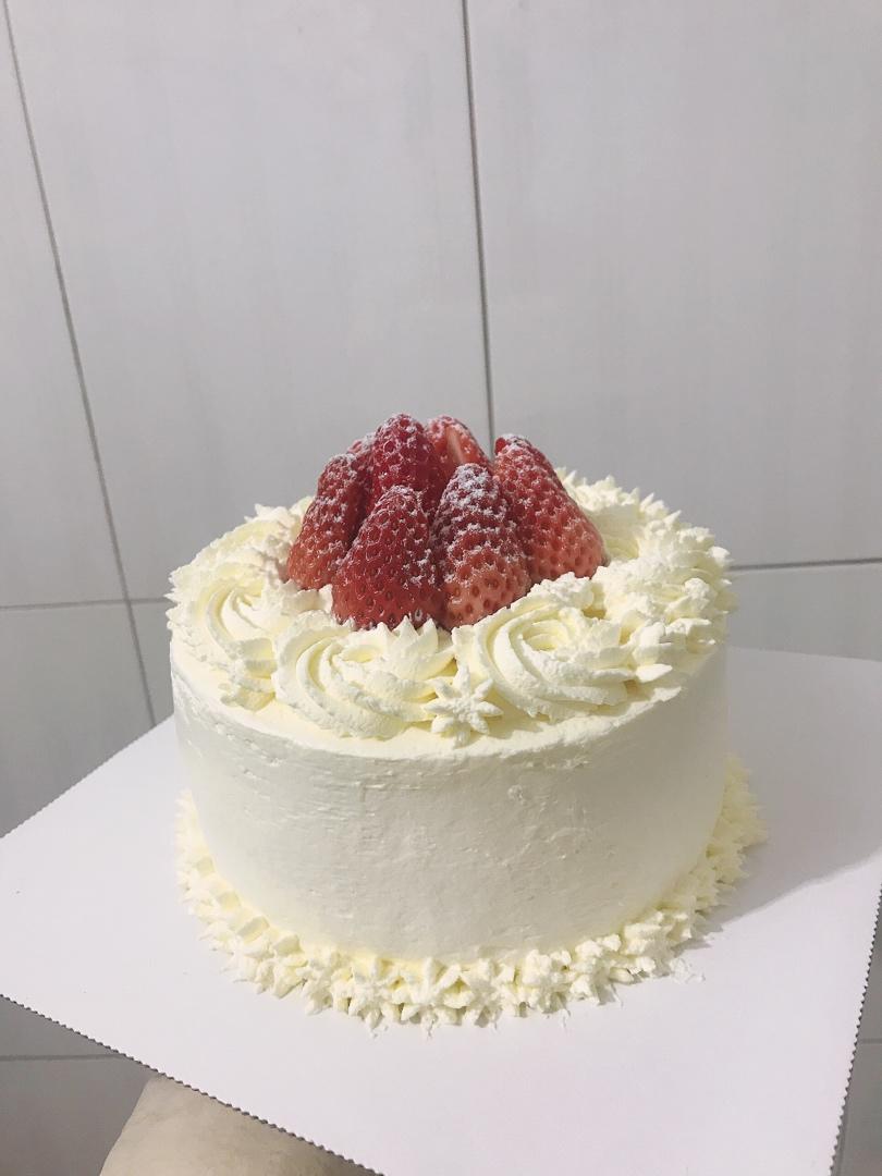 超级简单的味多美同款生日蛋糕（6寸），新手也能高度还原