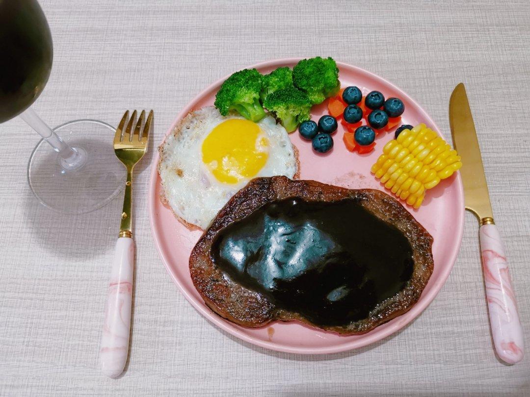 黑椒牛排
