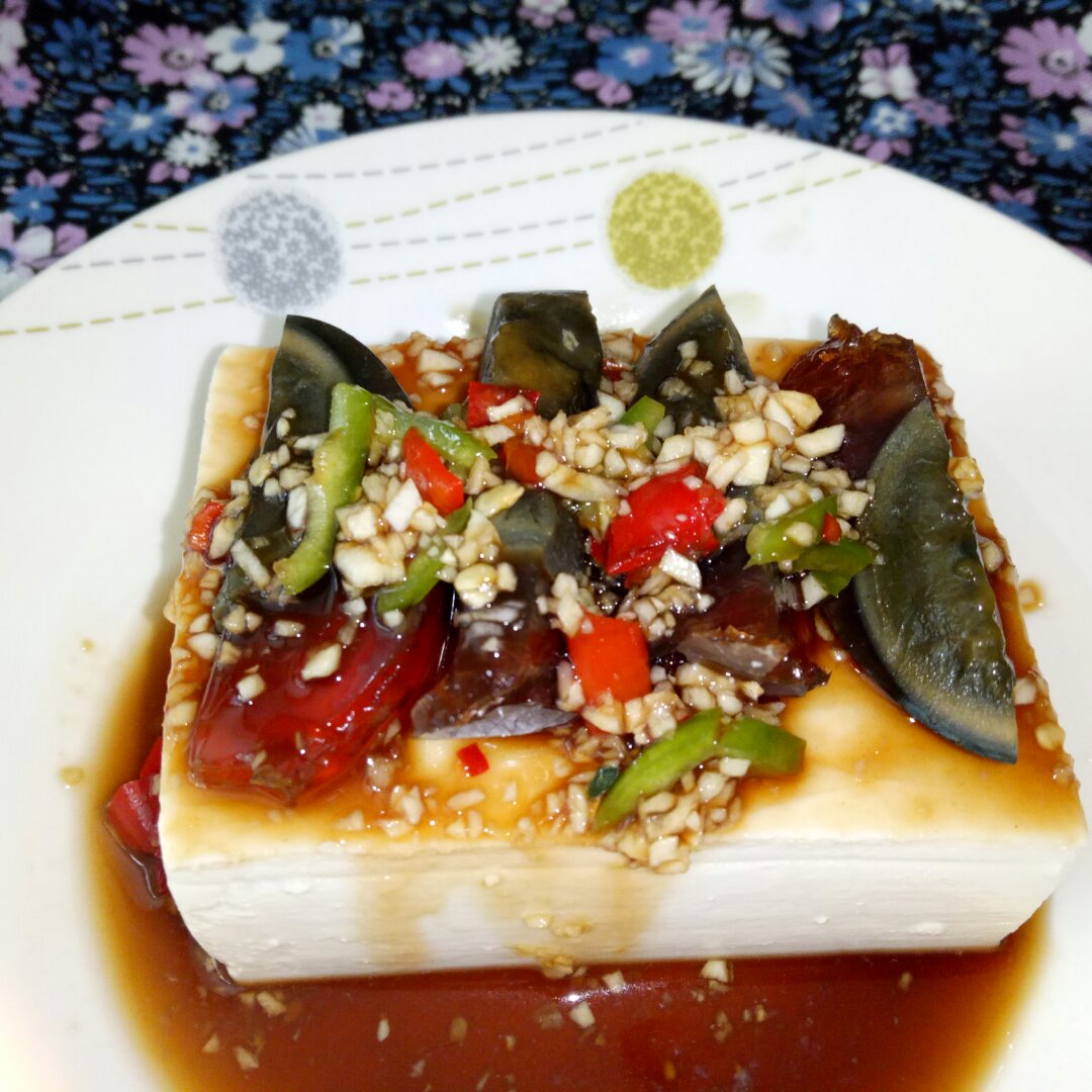 皮蛋豆腐