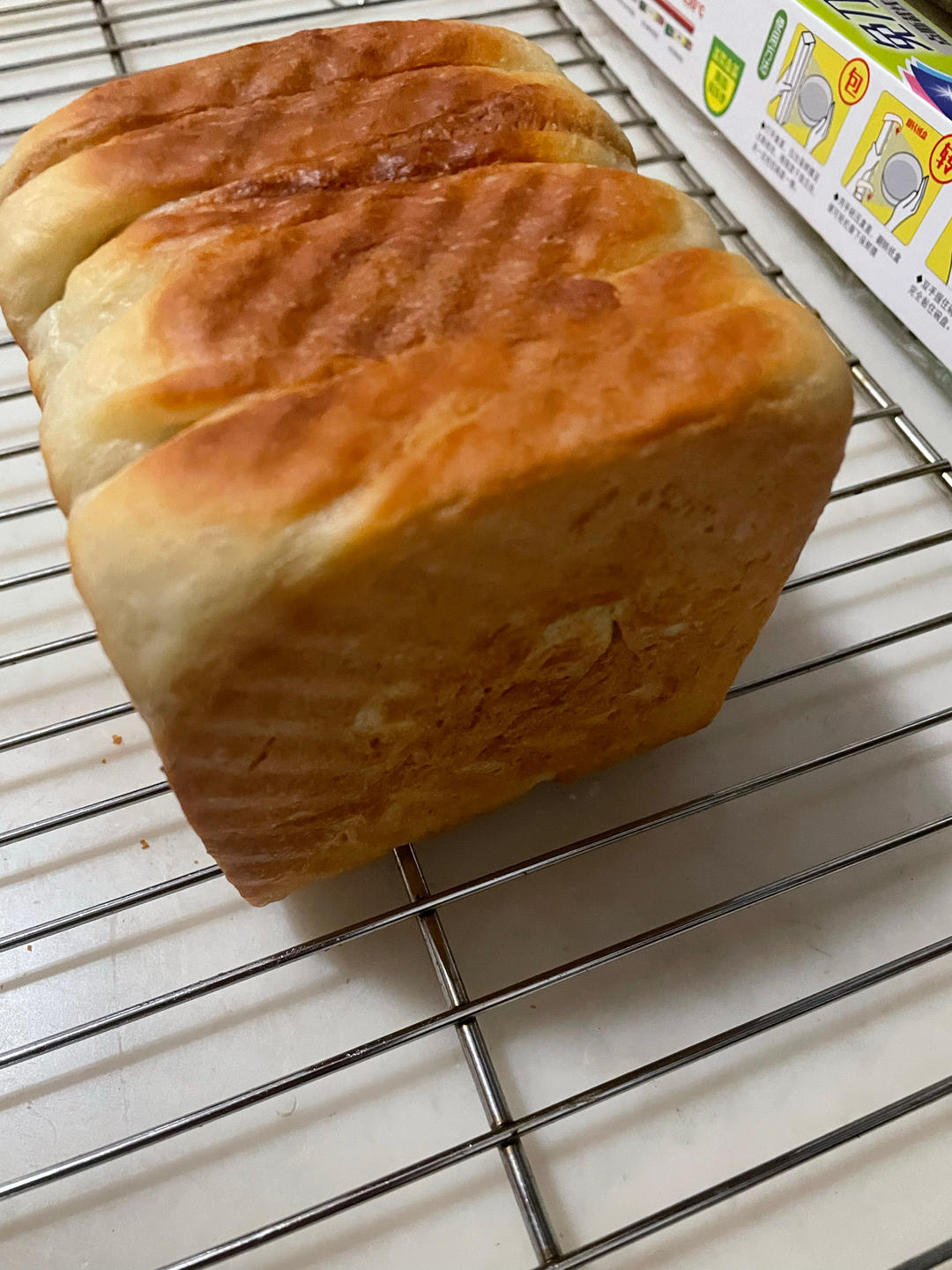 香喷喷的花生酱吐司