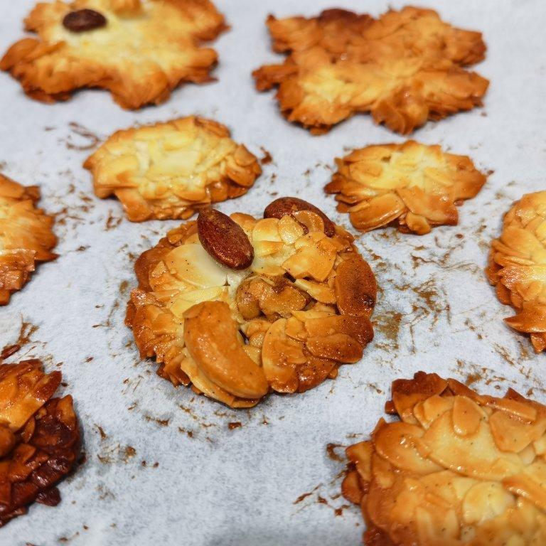 焦糖脆脆杏仁瓦片