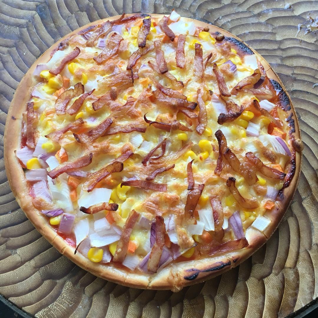 玉米培根披萨