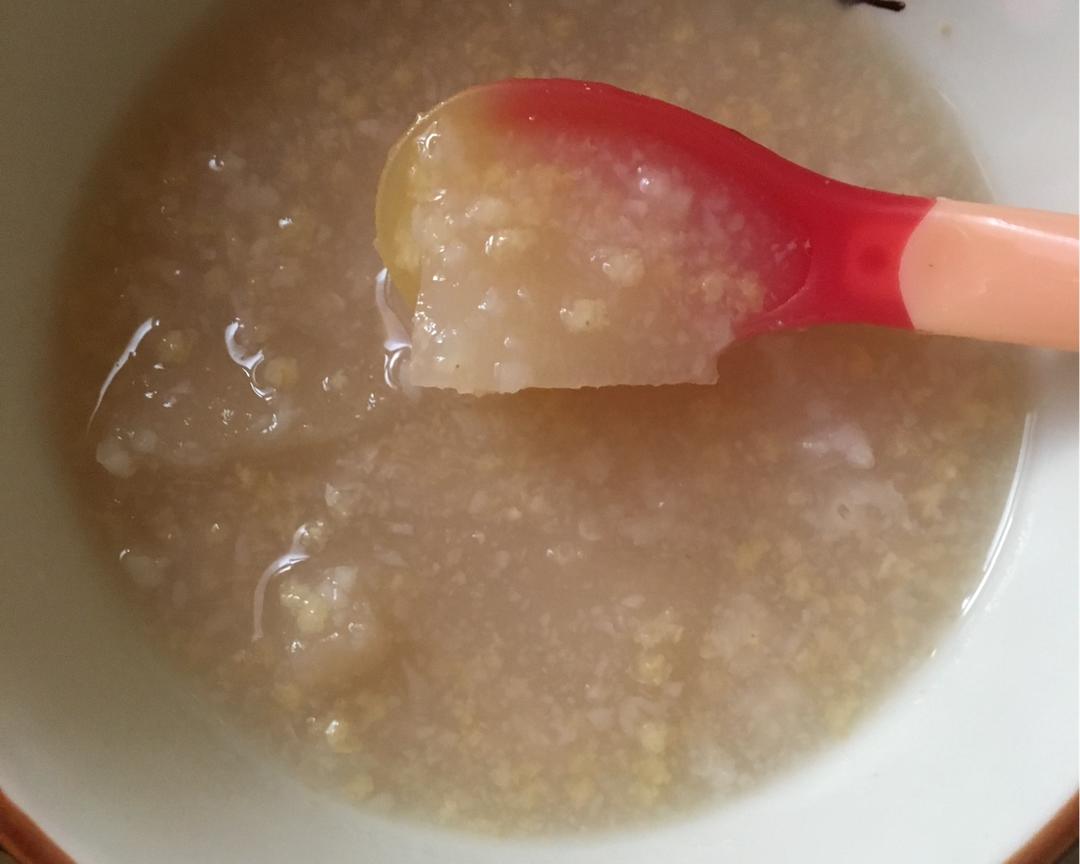 宝宝雪梨莲藕粥-止咳化痰的做法