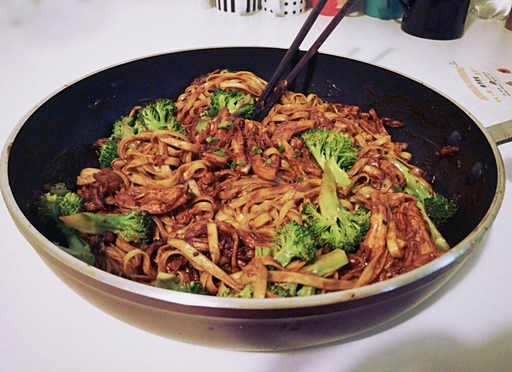 飘香拌面 花生酱拌面