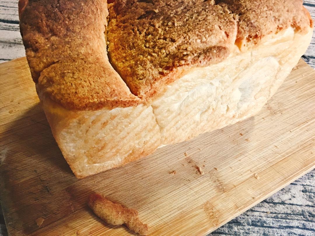 优格酥皮菠萝油吐司-松下/panasonic面包机版