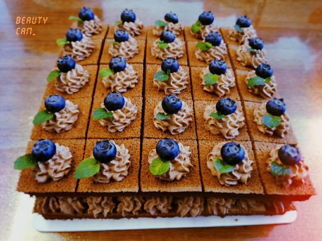 可可方形装饰蛋糕