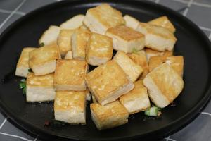 干煎豆腐(做法简单味道不简单)的做法 步骤6