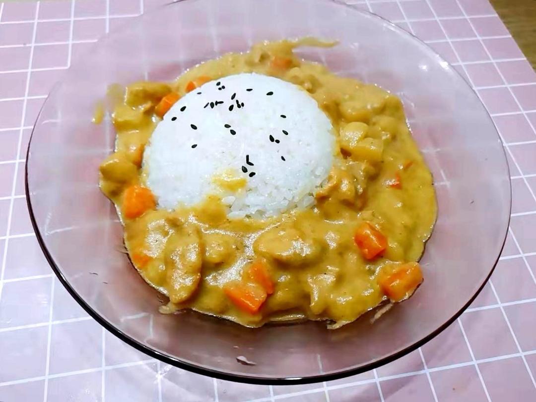 鸡肉咖喱饭