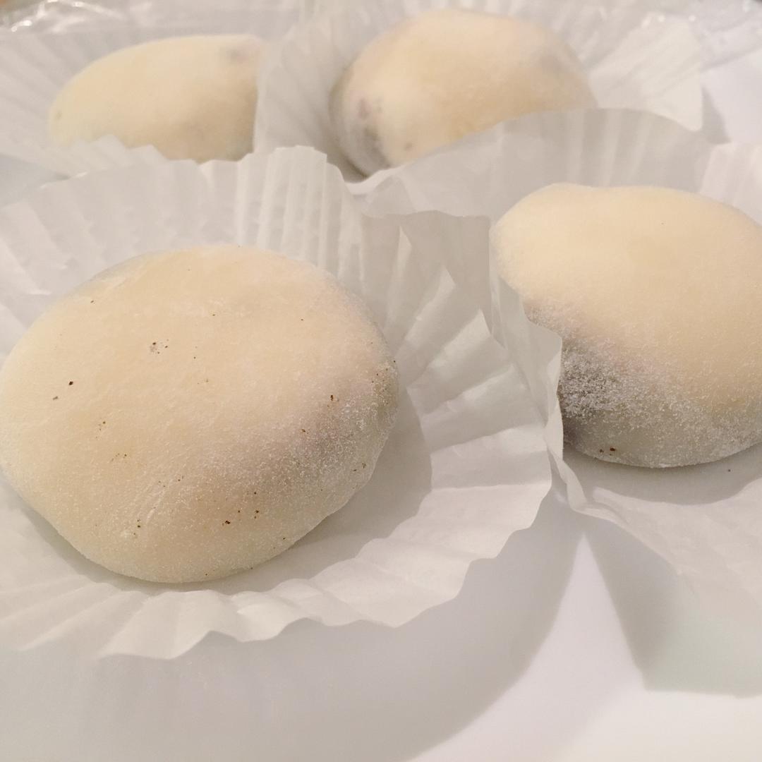 腹黑白胖子——奥利奥雪媚娘