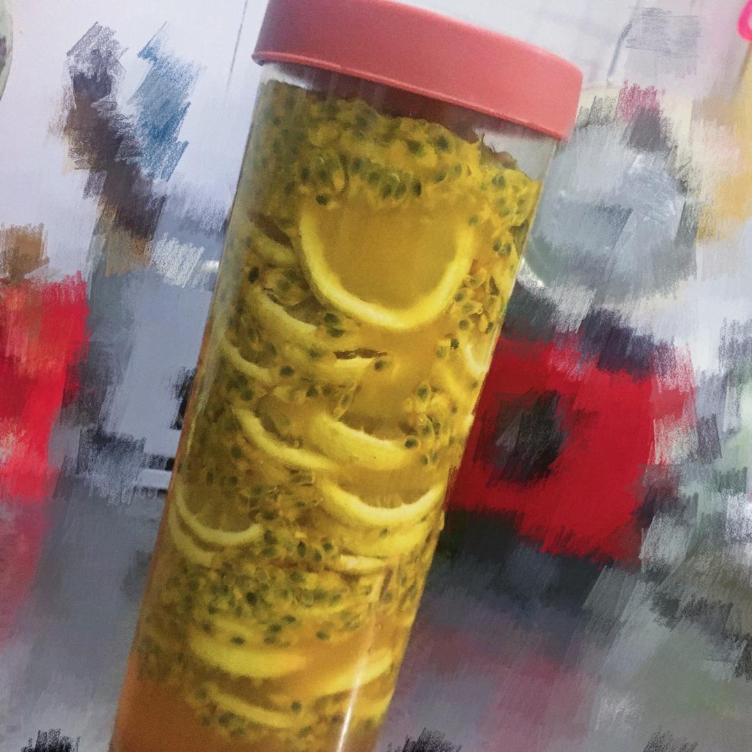 百香果柠檬蜂蜜茶