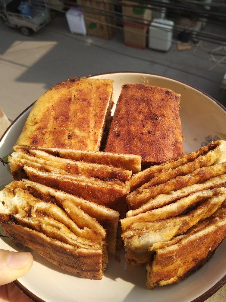 比蛋糕还好吃的发面千层饼，做法简单