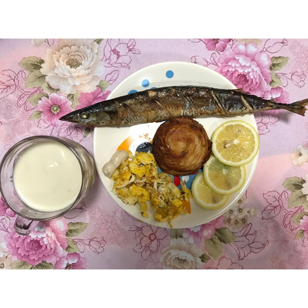 日本人教你做正宗料理之烤秋刀鱼