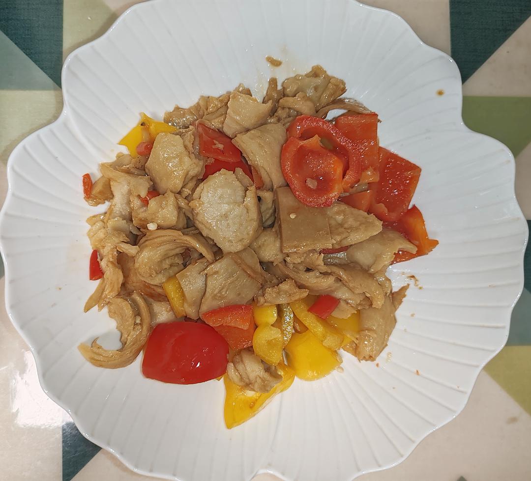 彩椒炒面筋