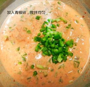 韩式泡菜饼✔韩剧里的美食，非常非常赞的做法 步骤4