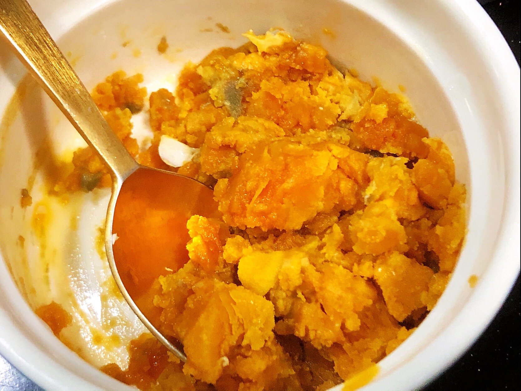 咸蛋黄焗四季豆的做法 步骤2