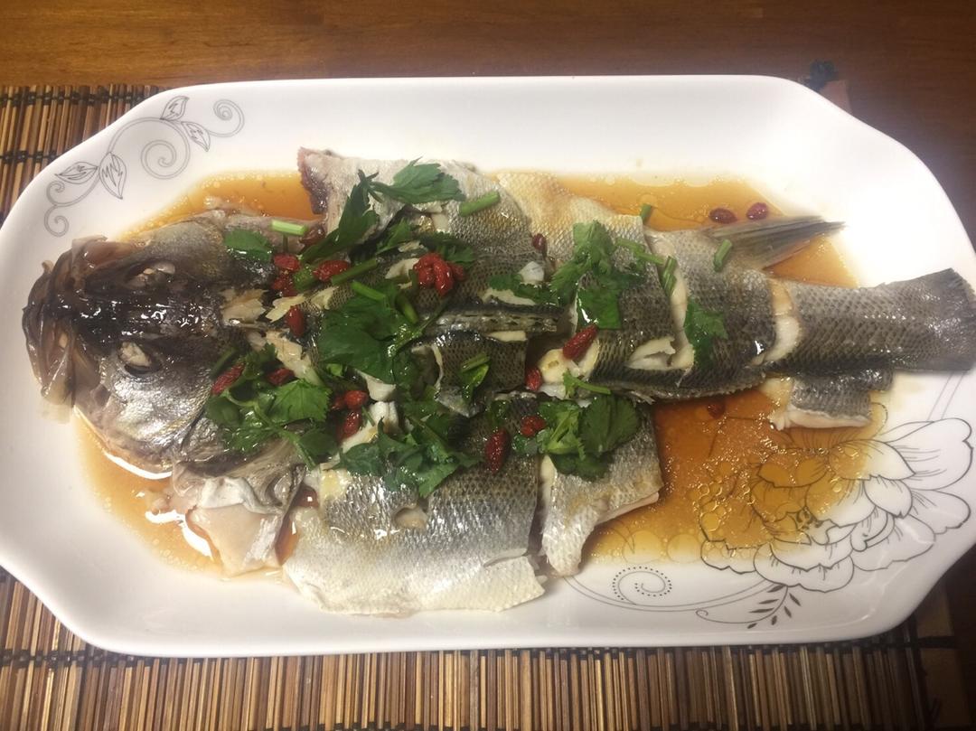 清蒸鲈鱼
