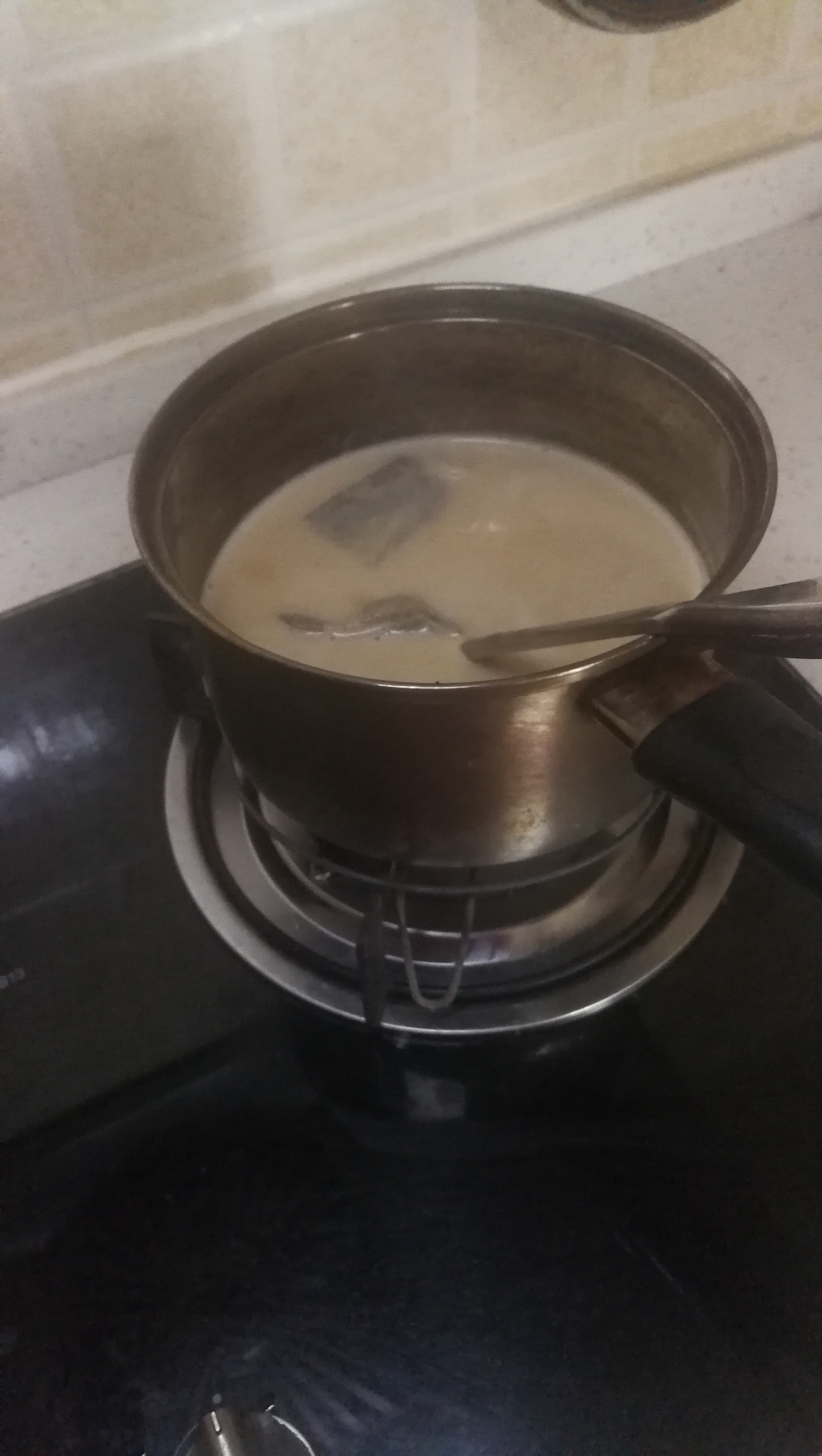 家庭自制奶茶的做法