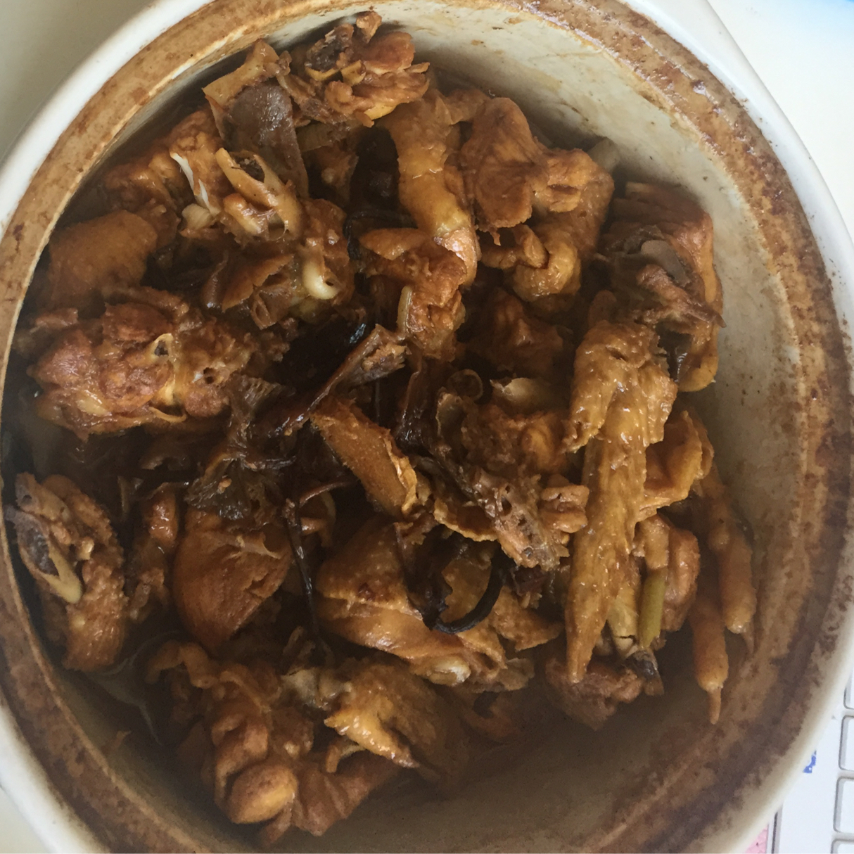 小鸡炖蘑菇