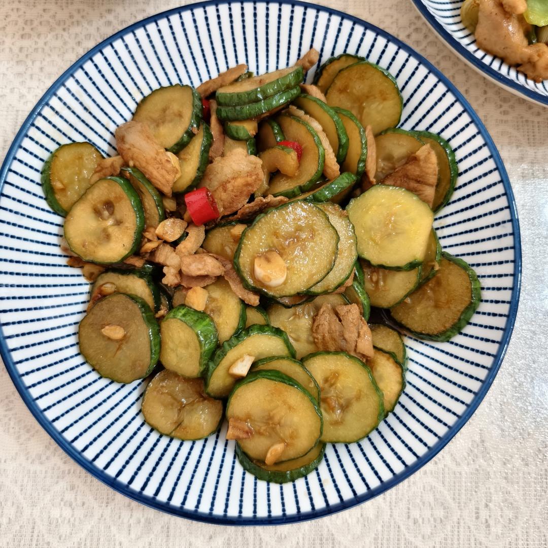 贼好吃的，下饭菜「黄瓜🥒炒肉🥩」