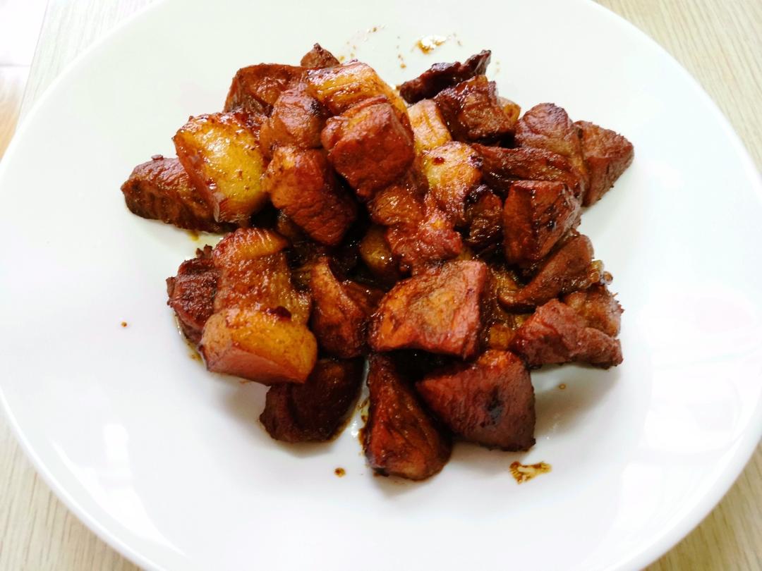 私房红烧肉 垂涎三尺软糯无比