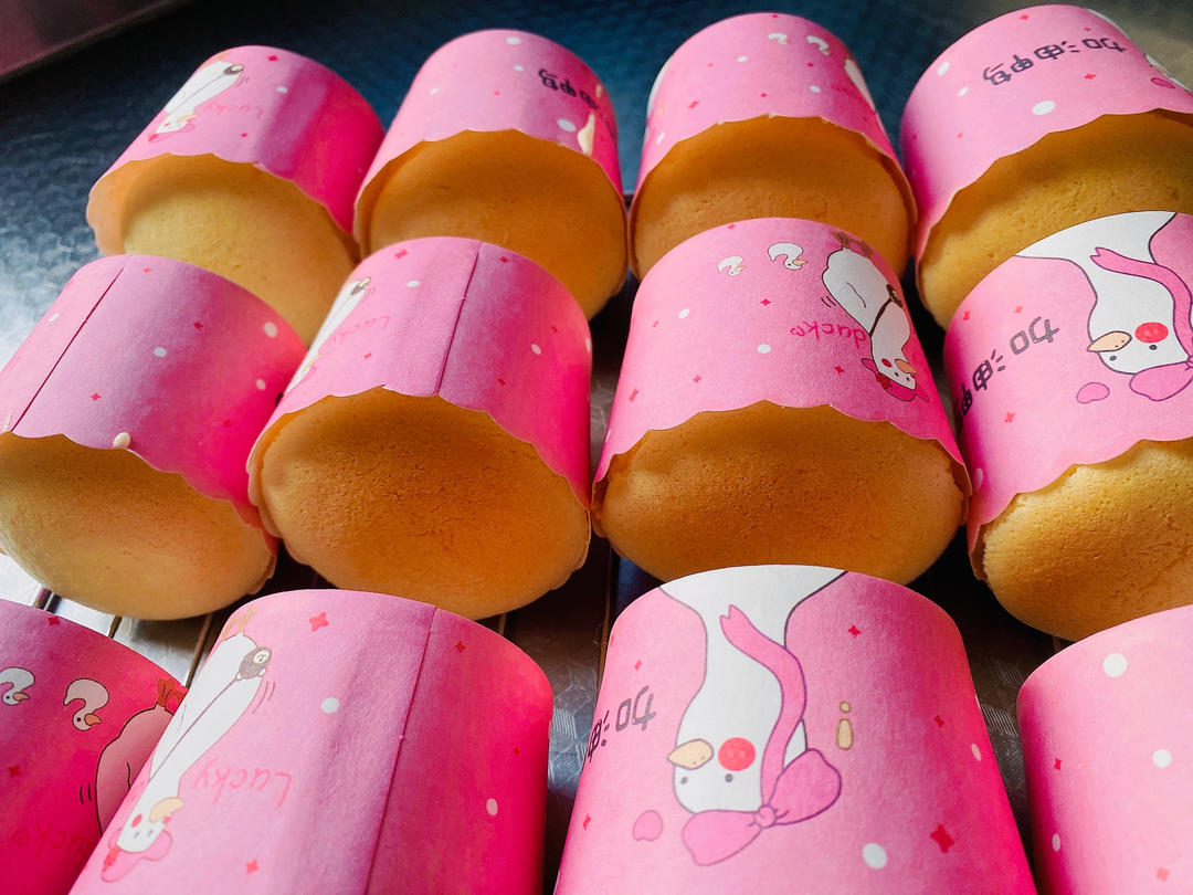 轻乳酪纸杯蛋糕(消耗剩下的奶油奶酪)