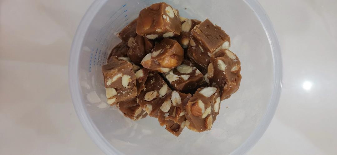 焦糖海盐杏仁太妃糖·免熬焦糖酱一次完成