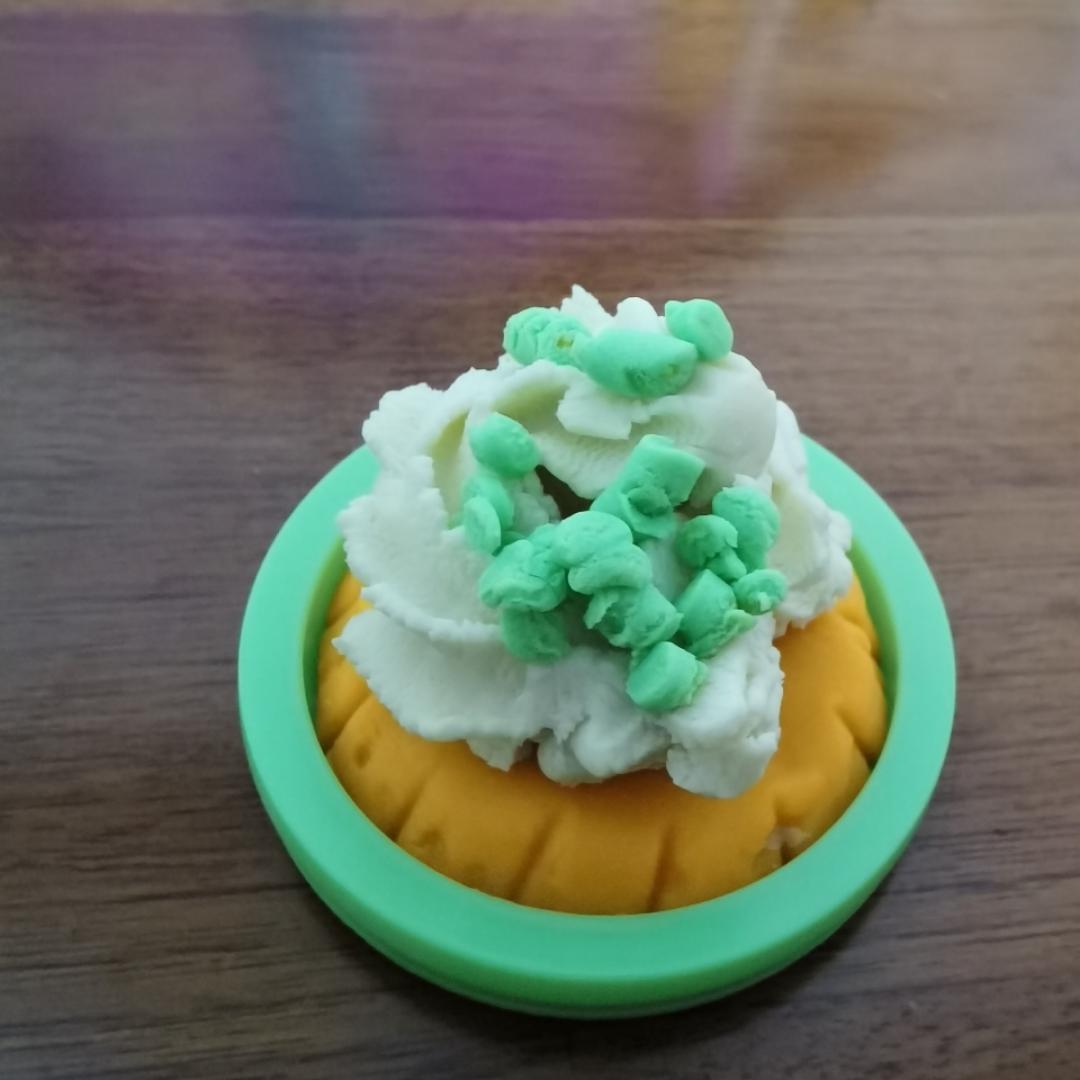 赖小萌萌