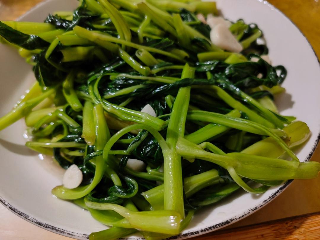 炝炒空心菜（不黑的秘密）