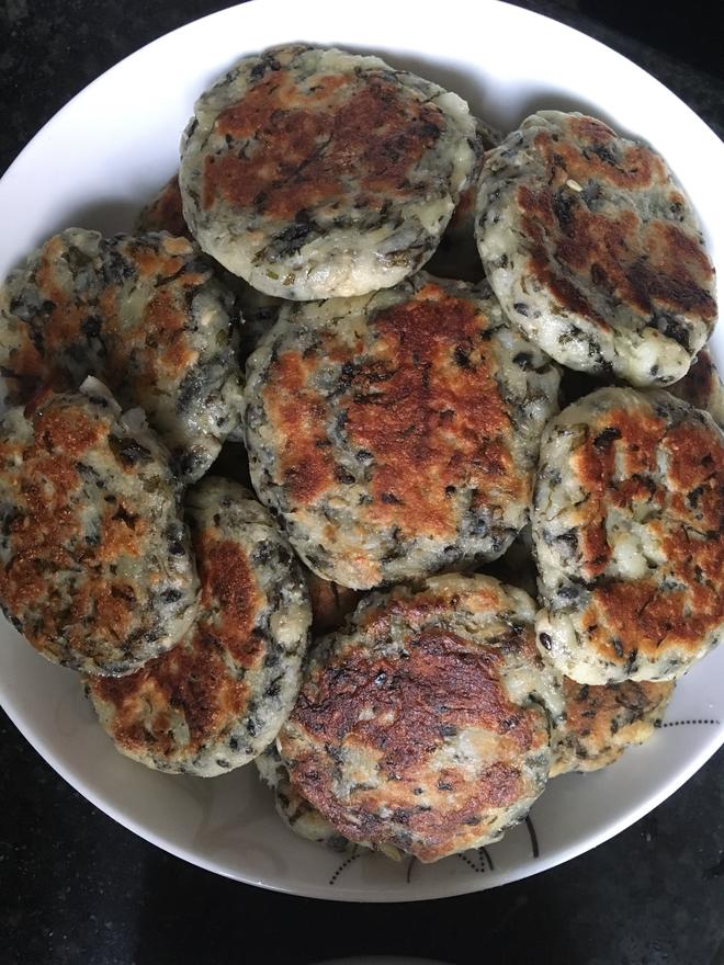 土豆山药芝麻煎饼（8个月以上儿童手抓饼）的做法