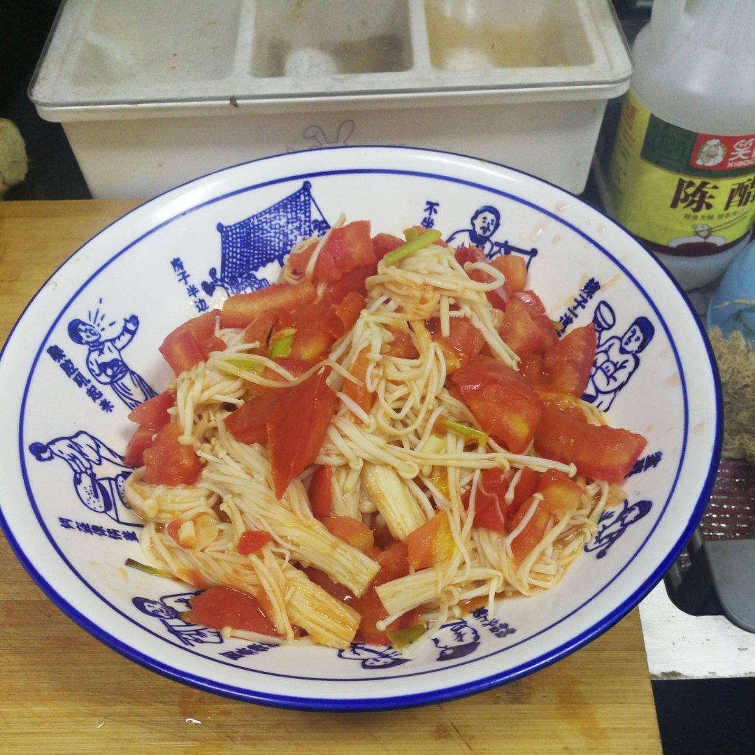 西红柿炒金针菇（绝配）