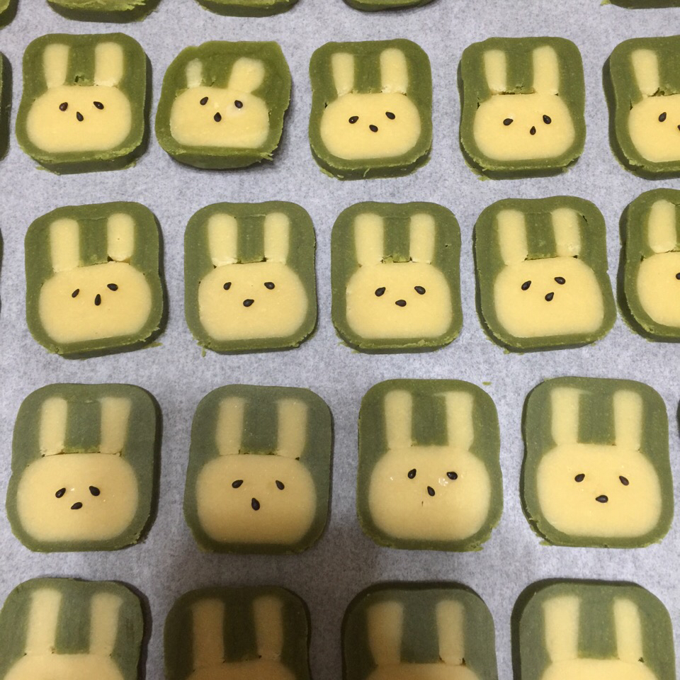 抹茶兔兔曲奇（比熊猫简单！超详细实物图+超良心手绘图）