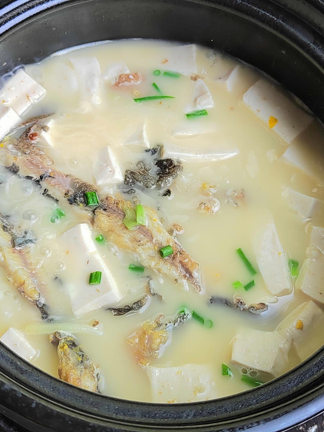 黄骨鱼炖豆腐——简单美味