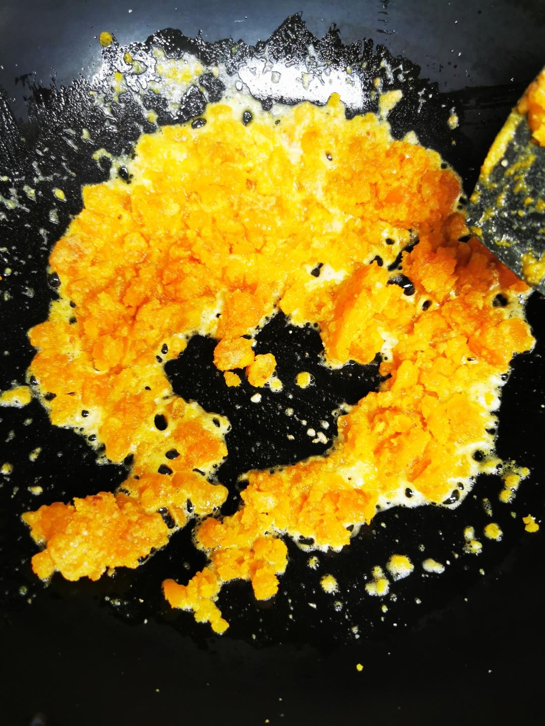金沙鸡翅【咸蛋黄焗鸡翅】