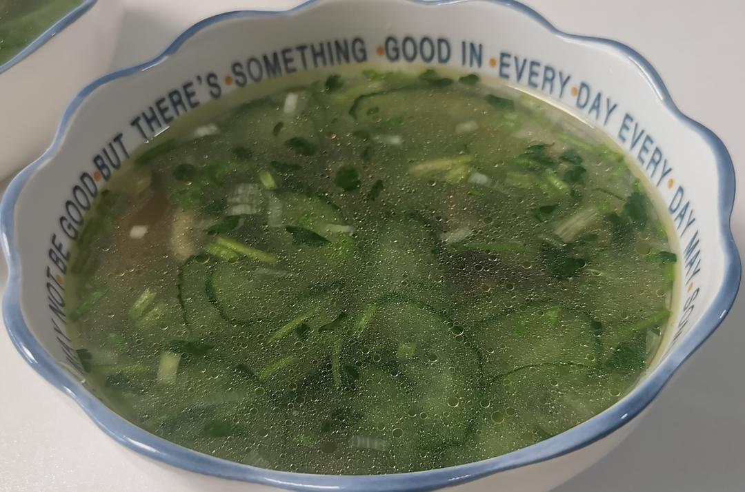 黄瓜皮蛋汤