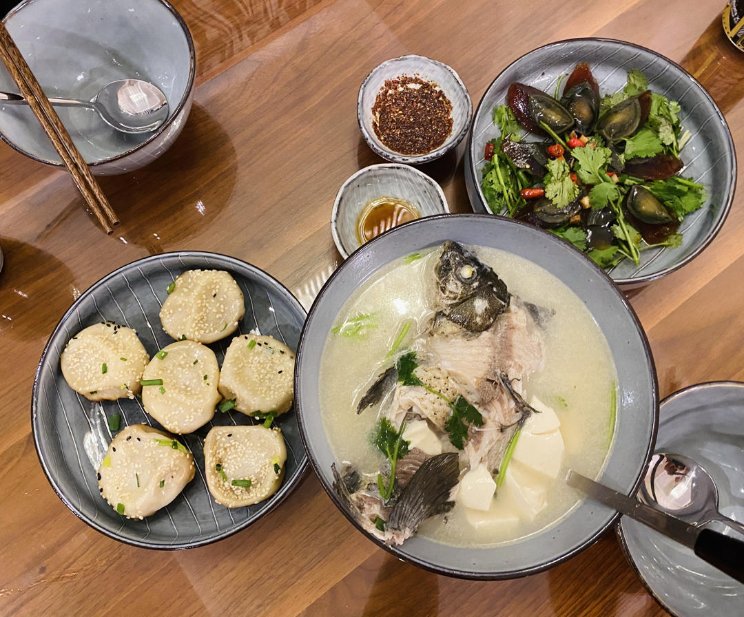 奶白鲫鱼豆腐汤|一条鱼最后的温柔