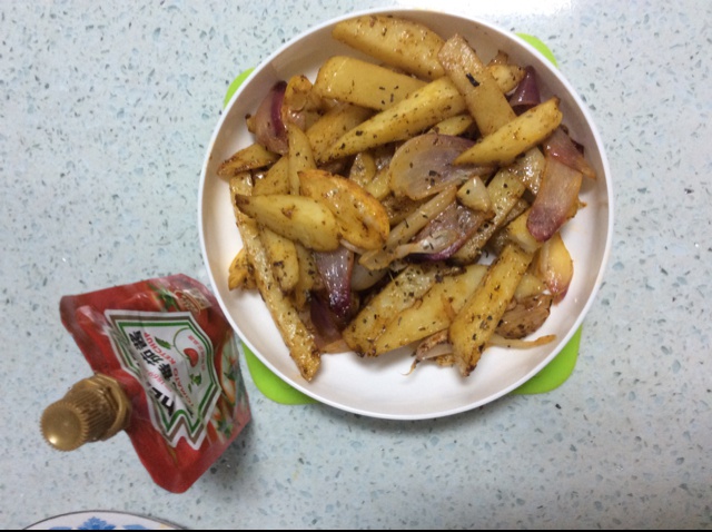 香料烤薯条