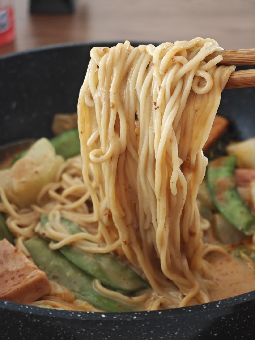 秒杀杨国福的麻辣烫