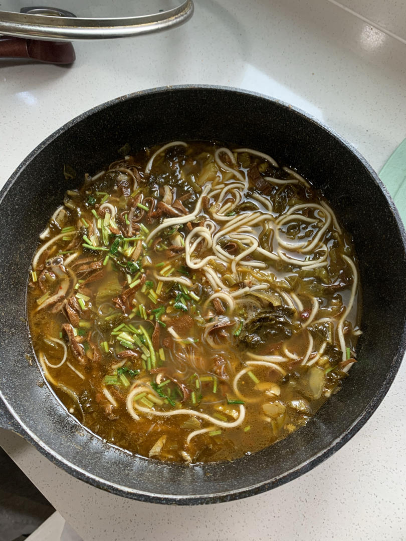 酸菜羊肉