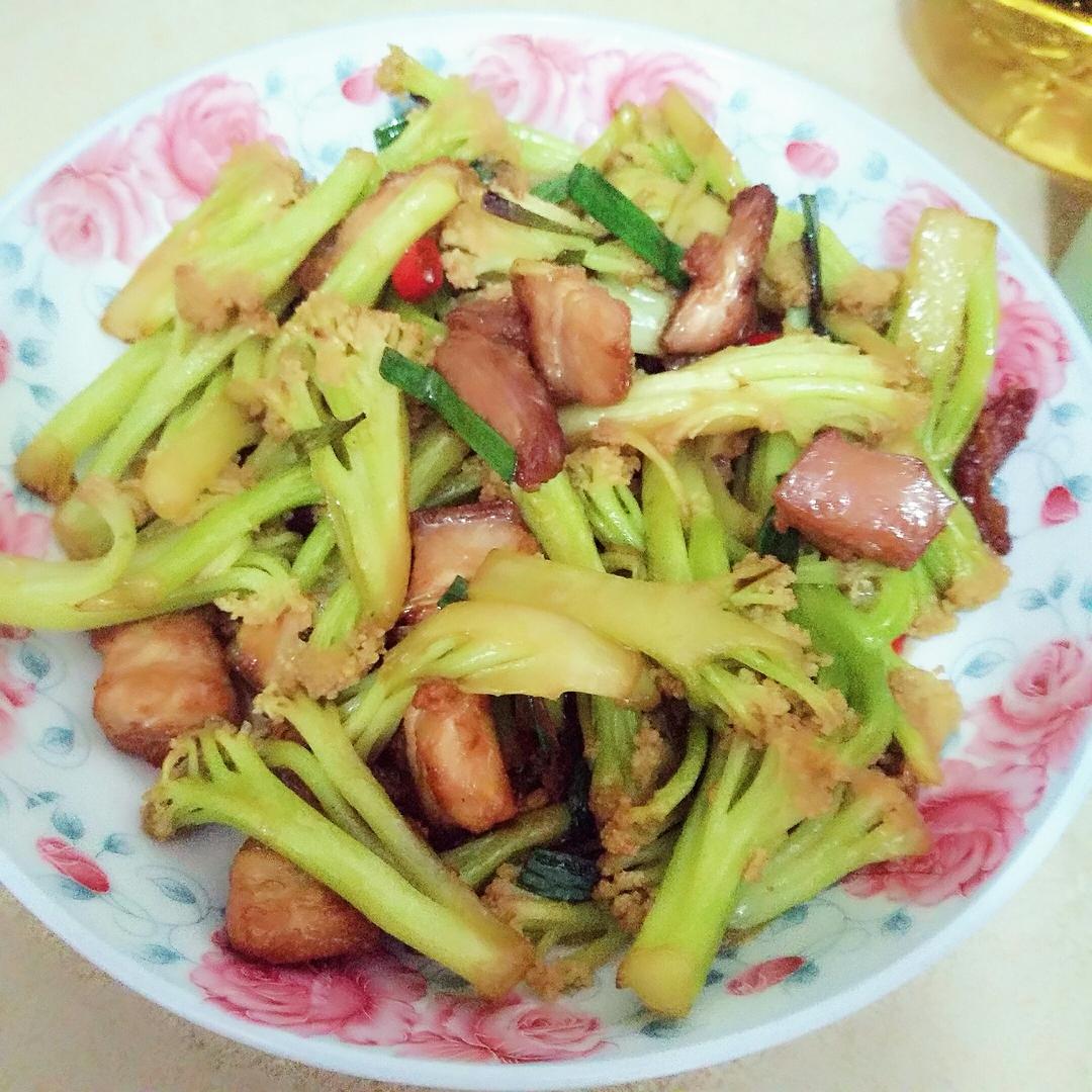 老丁的私房菜-干锅花菜