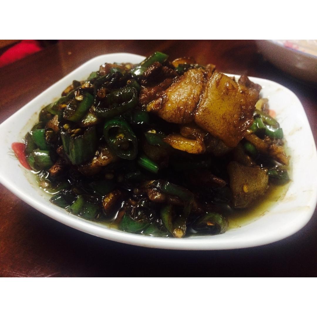 农家小炒肉【记忆中勾魂的油汤】