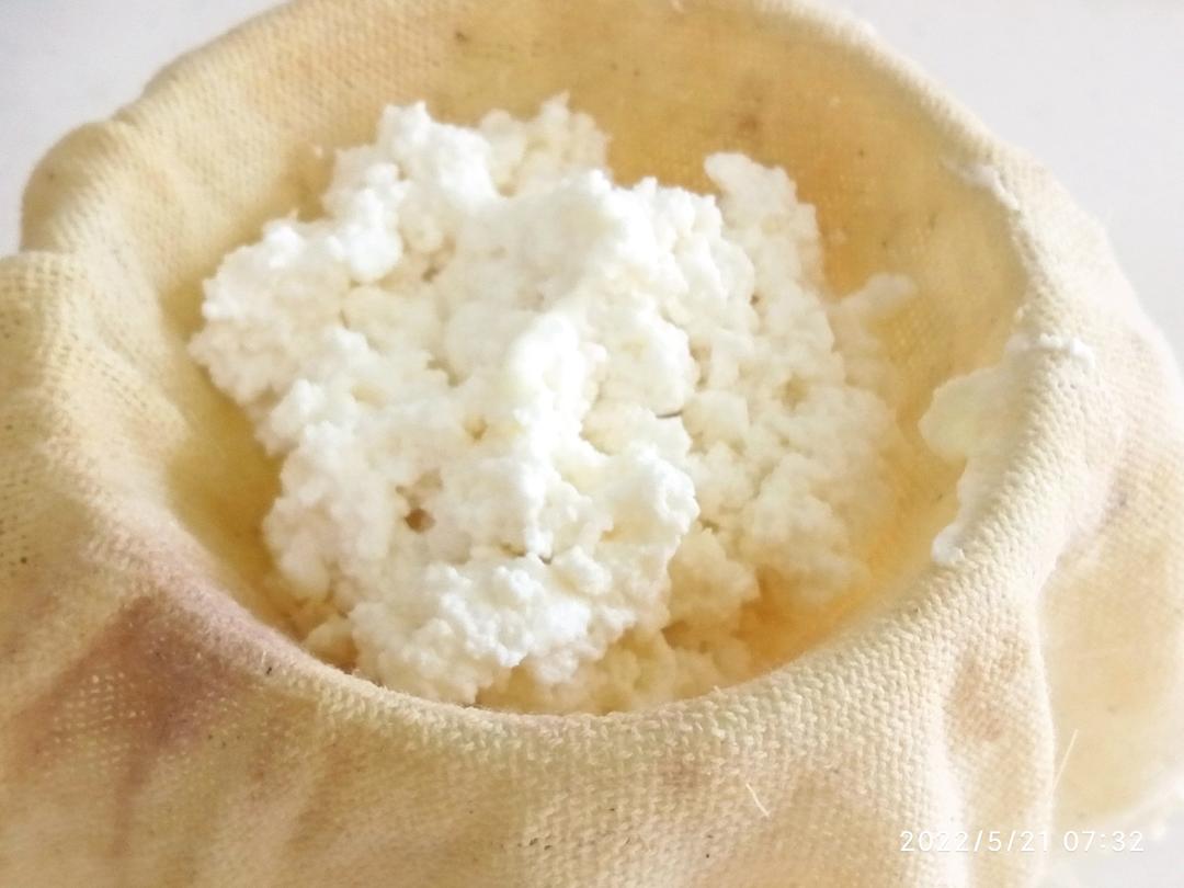 只需2个原料超简单自制奶酪
