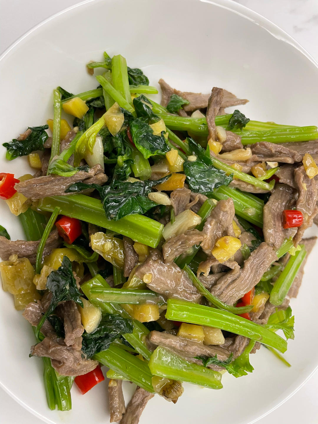小炒黄牛肉，肉嫩味香！太好吃了简直是米饭杀手！