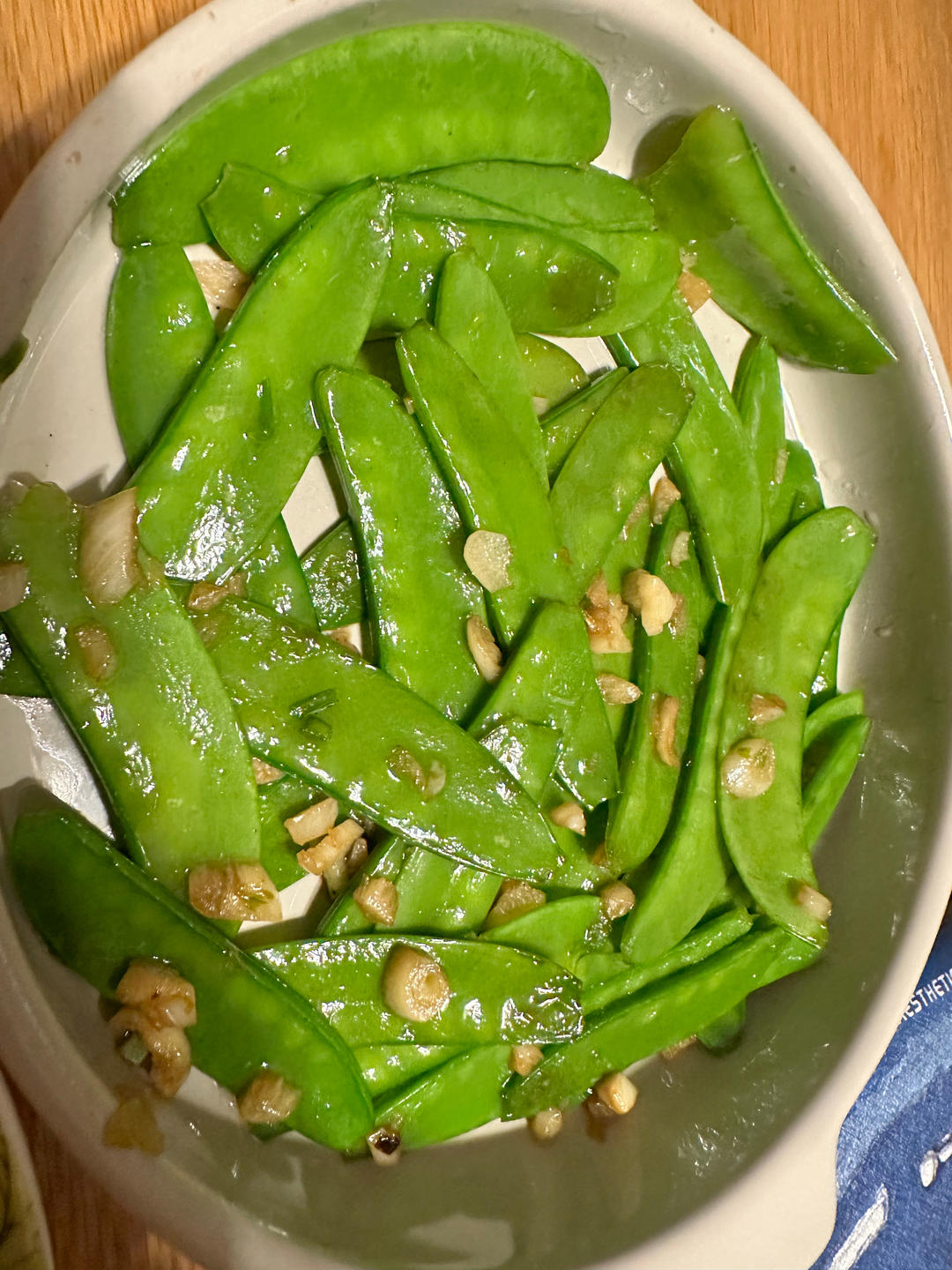 蒜蓉清炒荷兰豆，简单好做又好吃