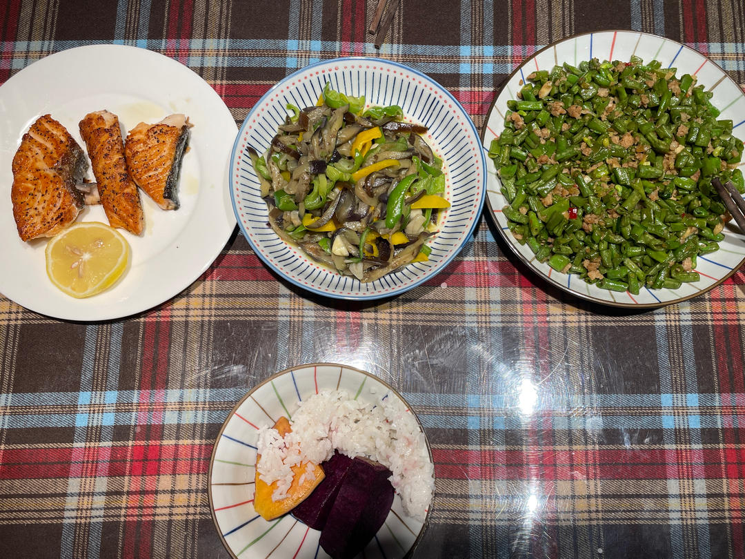 一道很费米饭的菜，肉沫豇豆