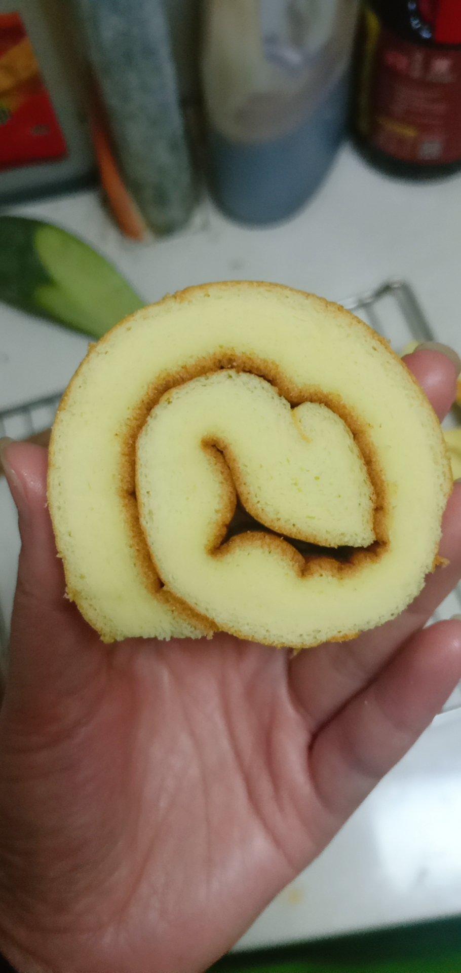 蛋糕卷这样做‼️不掉皮不开裂（小视频食谱）