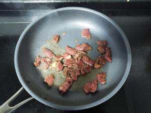 滑蛋牛肉的做法 步骤5