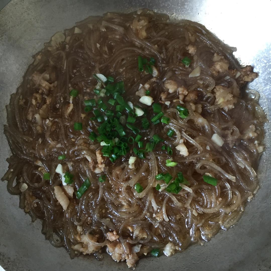 蚂蚁上树（肉末粉丝）