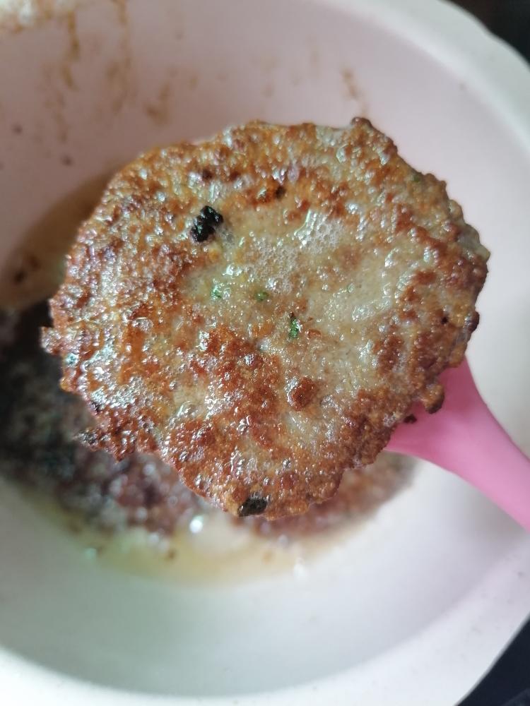 不爱嚼肉的宝宝看过来，牛肉煎饼