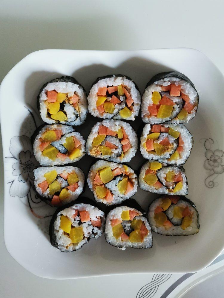紫菜卷寿司